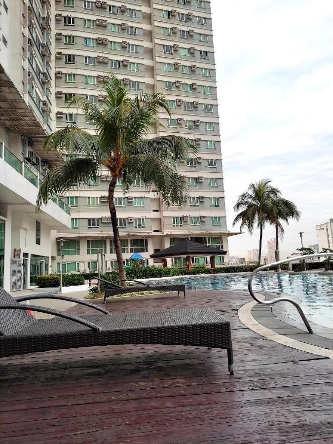 The Beacon Makati Aparthotel Манила Екстериор снимка